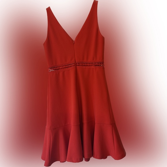 Lulu’s Red Mini Dress - Picture 4 of 4